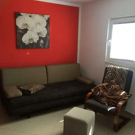 In With Terrace, Air Condition, Wifi * Nin